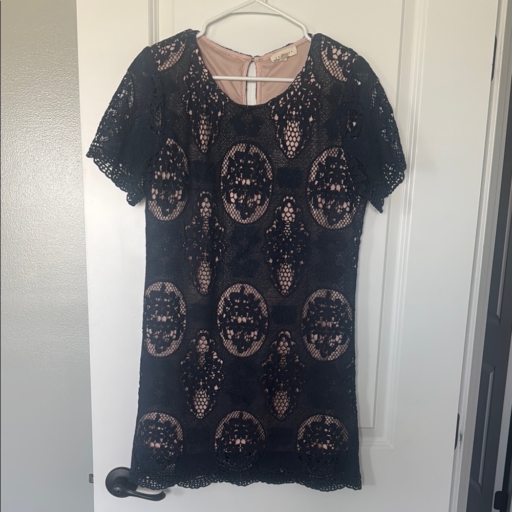 Lace dress